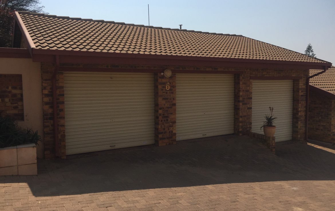 3 Bedroom Cluster in Fairland Blu Real Estate