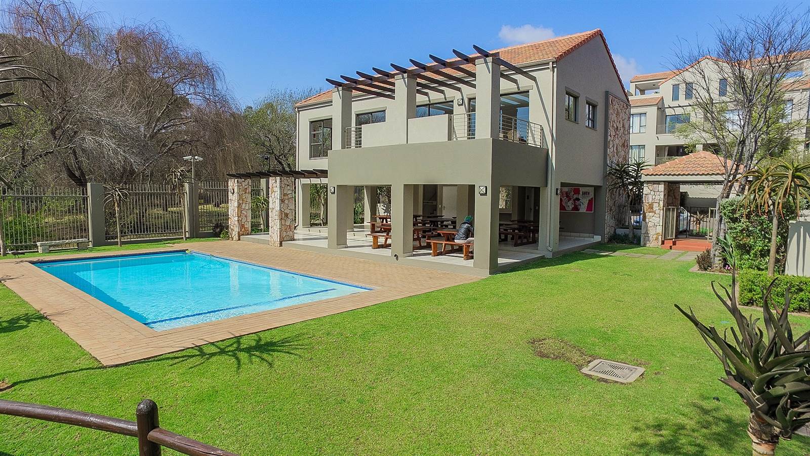 property-4023116-14645417_dhd
